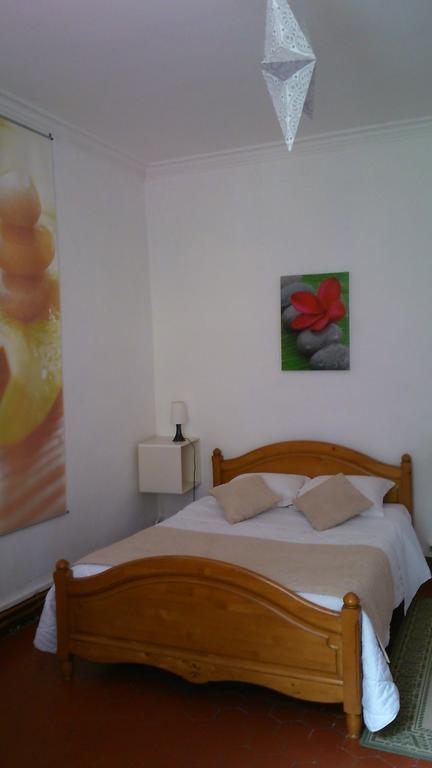 Auberge Cocagne アヴェーズ 部屋 写真